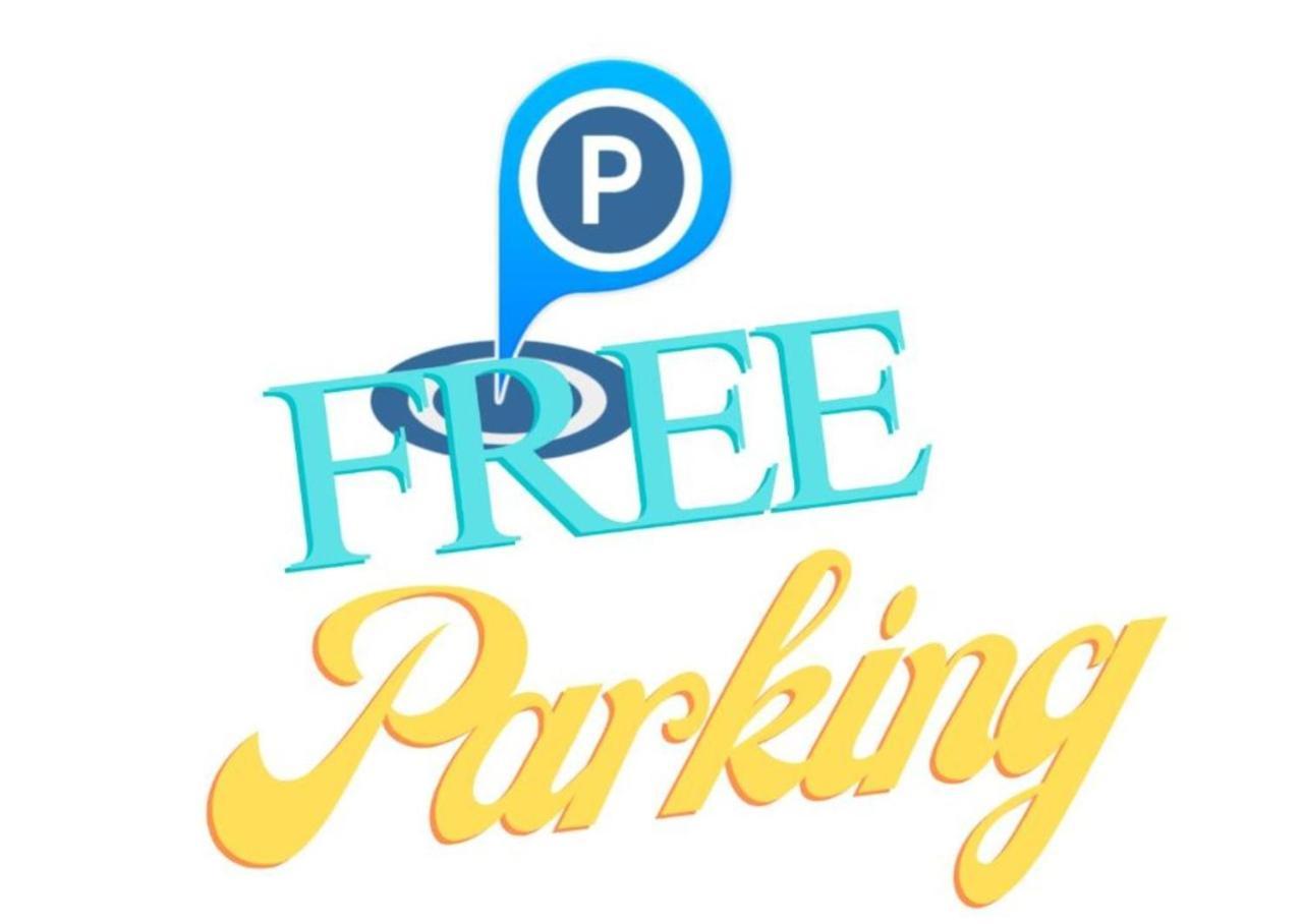 Triple A - 3 Squares - Free Parking! Appartement Athene Buitenkant foto